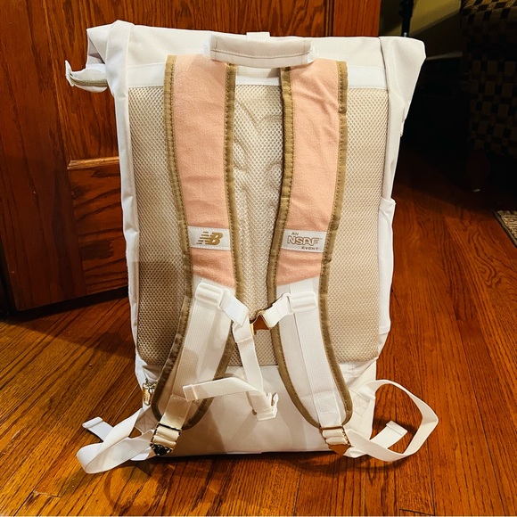New Balance 2020 Nationals Indoor Athlete Backpack Rare Pink White Gold - Picture 5 of 10